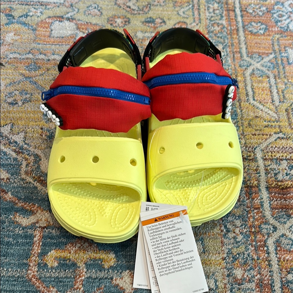 BNWT crocs all terrain desert trip 2 sandal size m7/w9